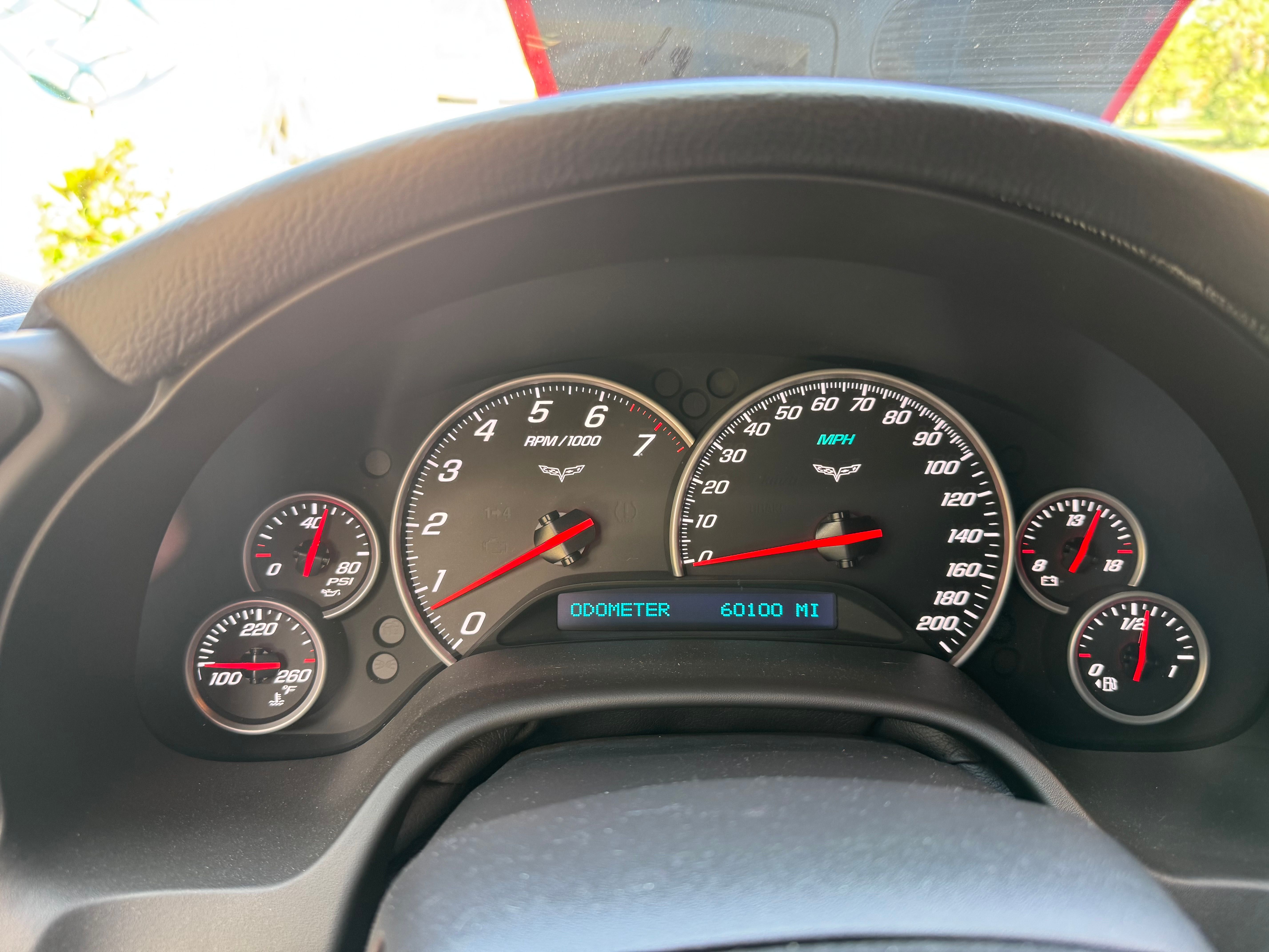 Used 2011 Chevrolet Corvette Grand Sport w/ Preferred Equipment Group RWD image 13
