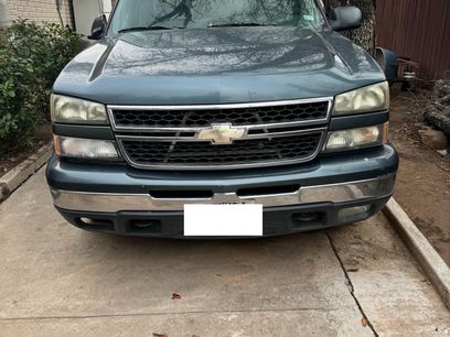 Used 2006 Chevrolet Silverado 1500 LT