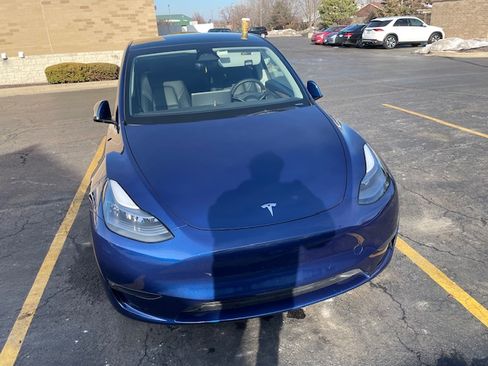 Used 2023 Tesla Model Y Long Range image 4