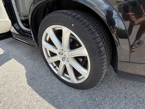 Used 2016 Volvo XC90 T6 Inscription w/ Vision Package AWD/4WD image 24