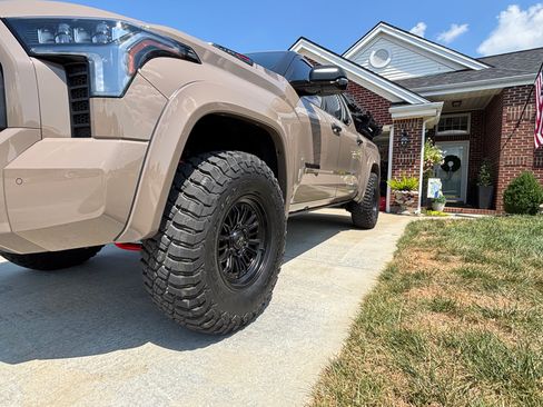 Used 2025 Toyota Tundra TRD Pro w/ TRD Performance Package (TMS) AWD/4WD image 15