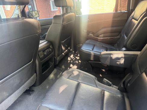 Used 2020 GMC Yukon XL SLT w/ Value Plus Edition AWD/4WD image 13