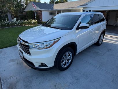 Used 2015 Toyota Highlander XLE
