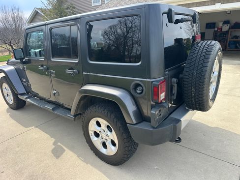 Used 2014 Jeep Wrangler Unlimited Sahara w/ Connectivity Group image 6