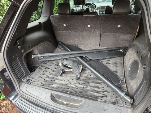 Used 2011 Jeep Grand Cherokee Laredo image 22