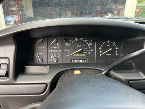 Used 1996 Ford F250 2WD SuperCab image 22