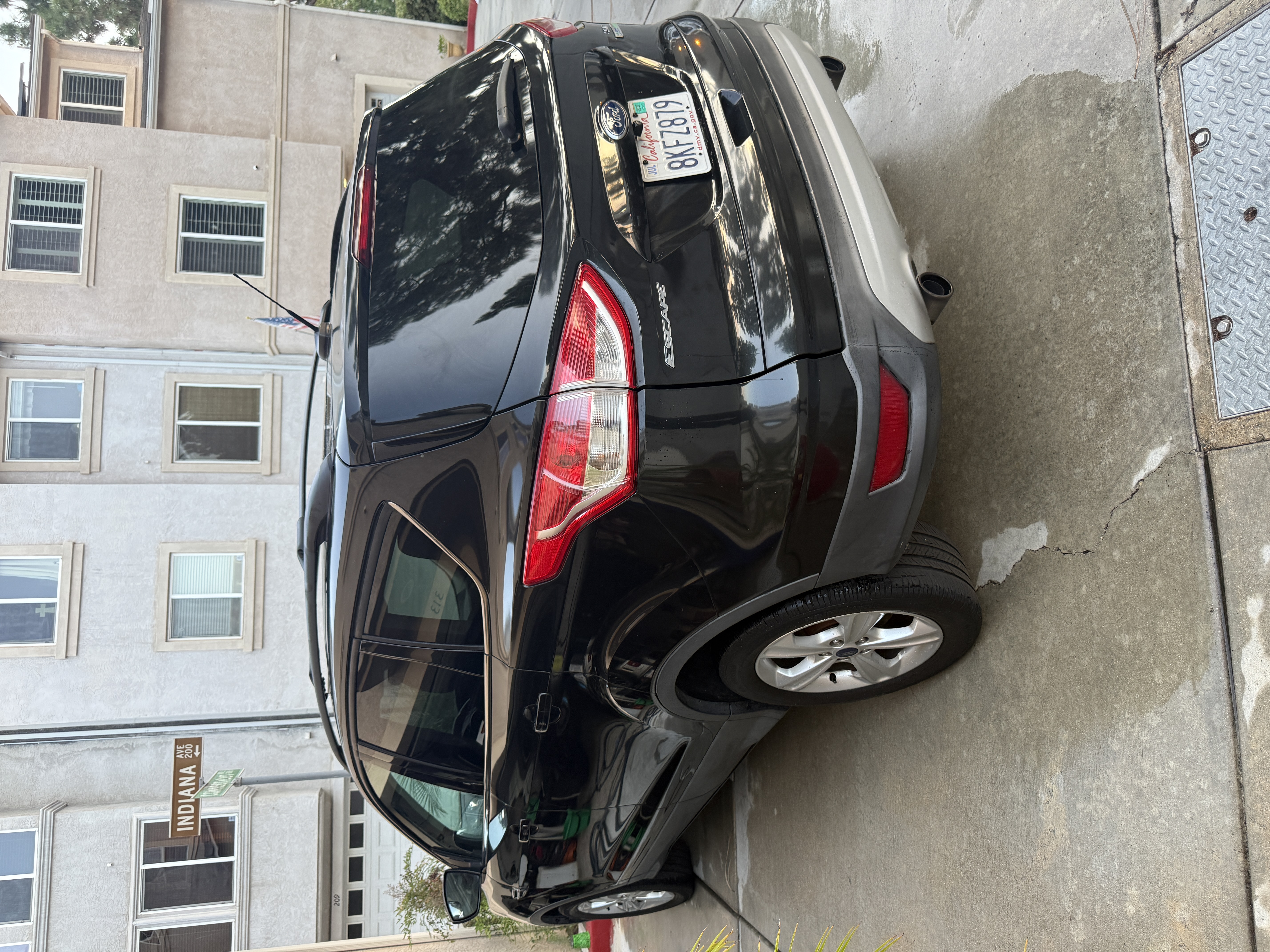 Used 2013 Ford Escape SE FWD image 8