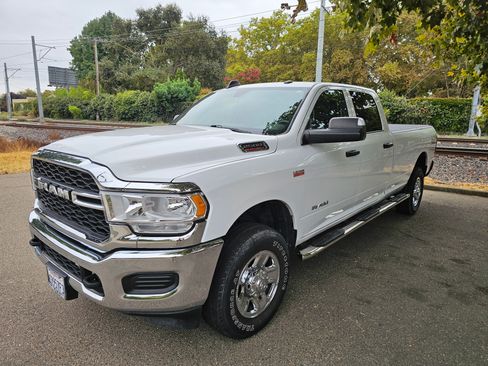 Used 2021 RAM 2500 Tradesman image 1
