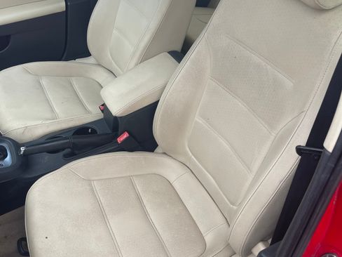 Used 2011 Volkswagen Jetta TDI FWD image 5