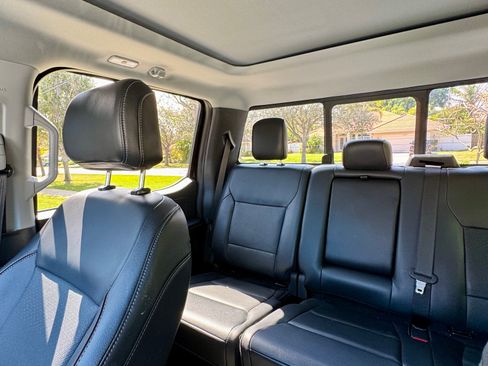 Used 2024 Ford F250 Lariat w/ Black Appearance Package image 4