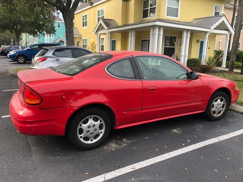 Used 2001 Oldsmobile Alero GX image 6