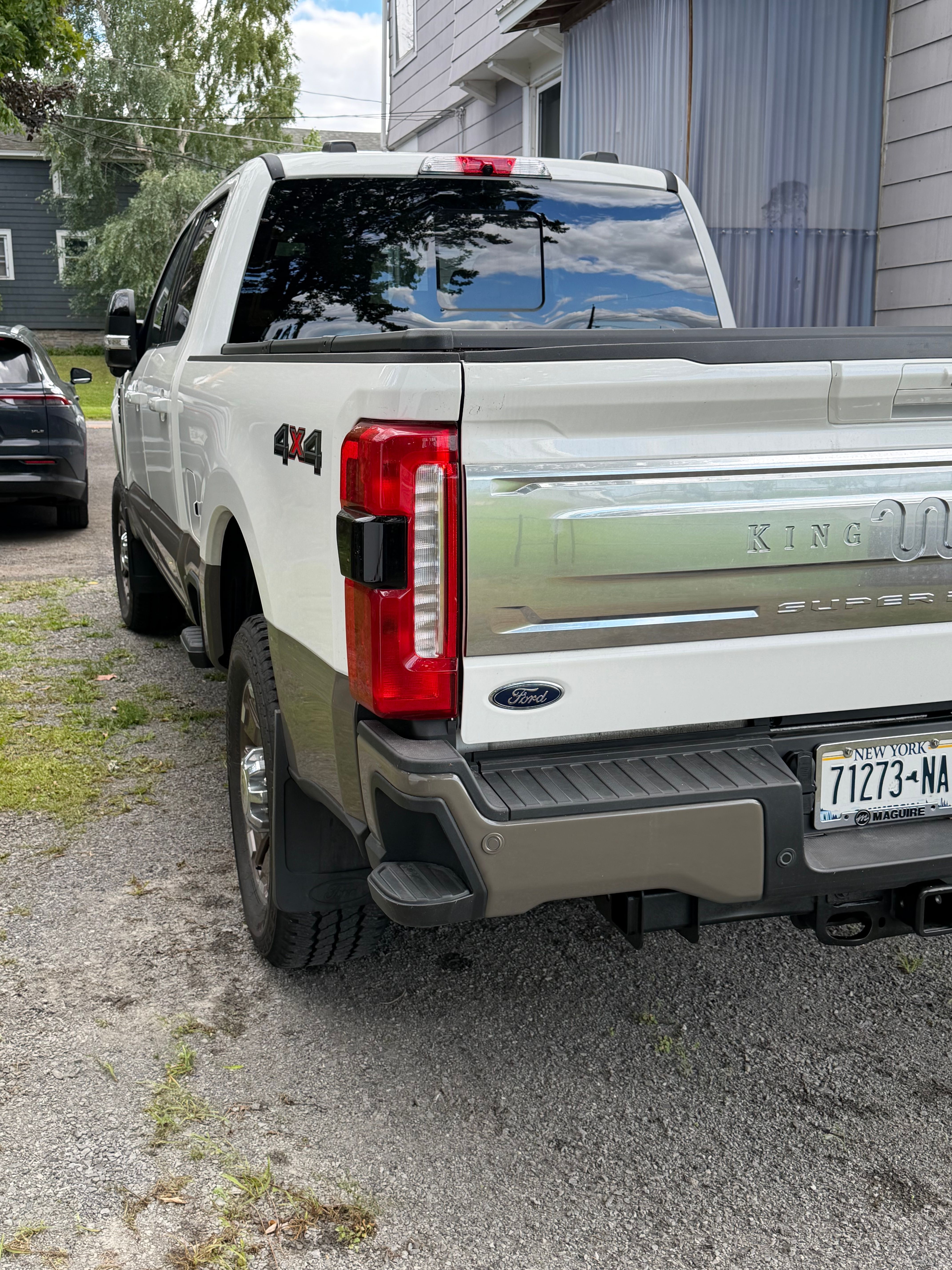 Used 2026 Ford F250 King Ranch w/ Snow Plow Prep Package AWD/4WD image 4