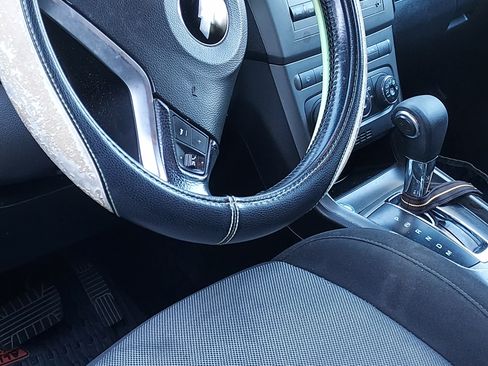 Used 2012 Chevrolet Captiva Sport LS image 14