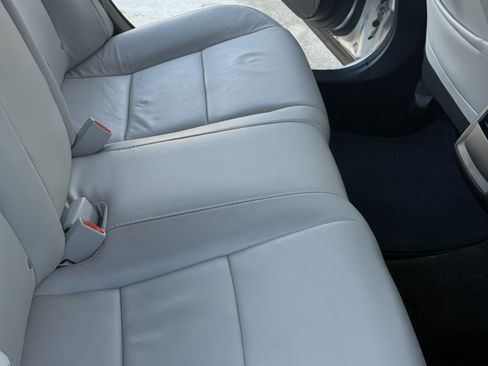 Used 2013 Toyota Avalon XLE Touring image 5