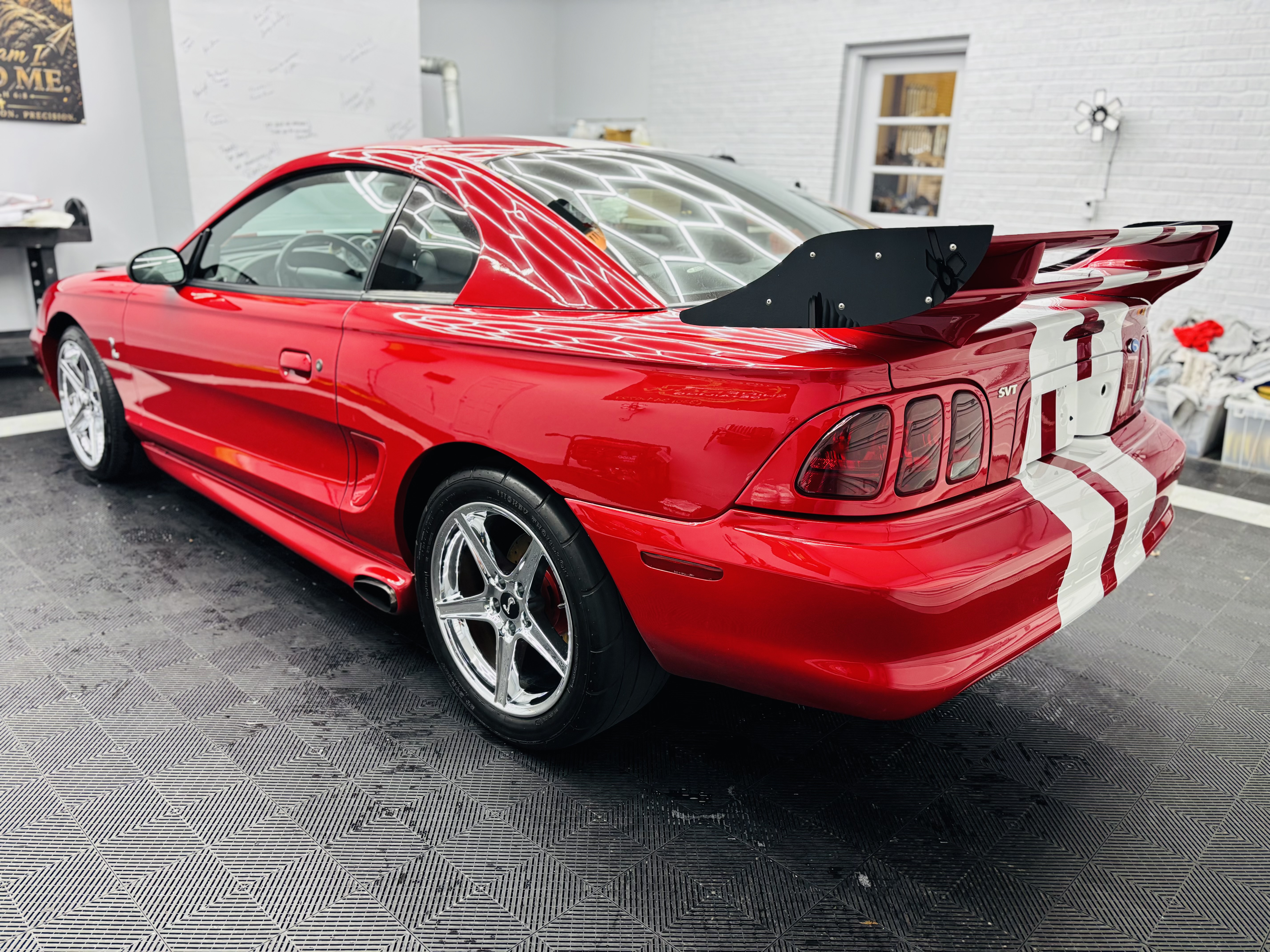 Used 1997 Ford Mustang Cobra RWD image 13