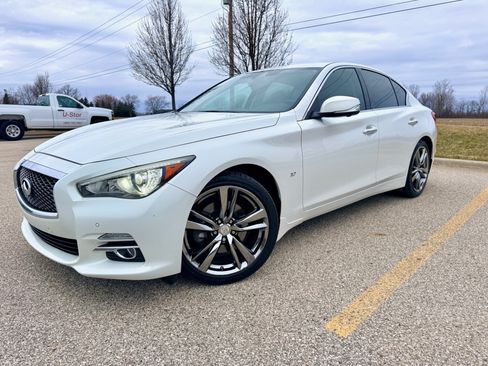 Used 2015 INFINITI Q50 Premium w/ Technology Package image 2