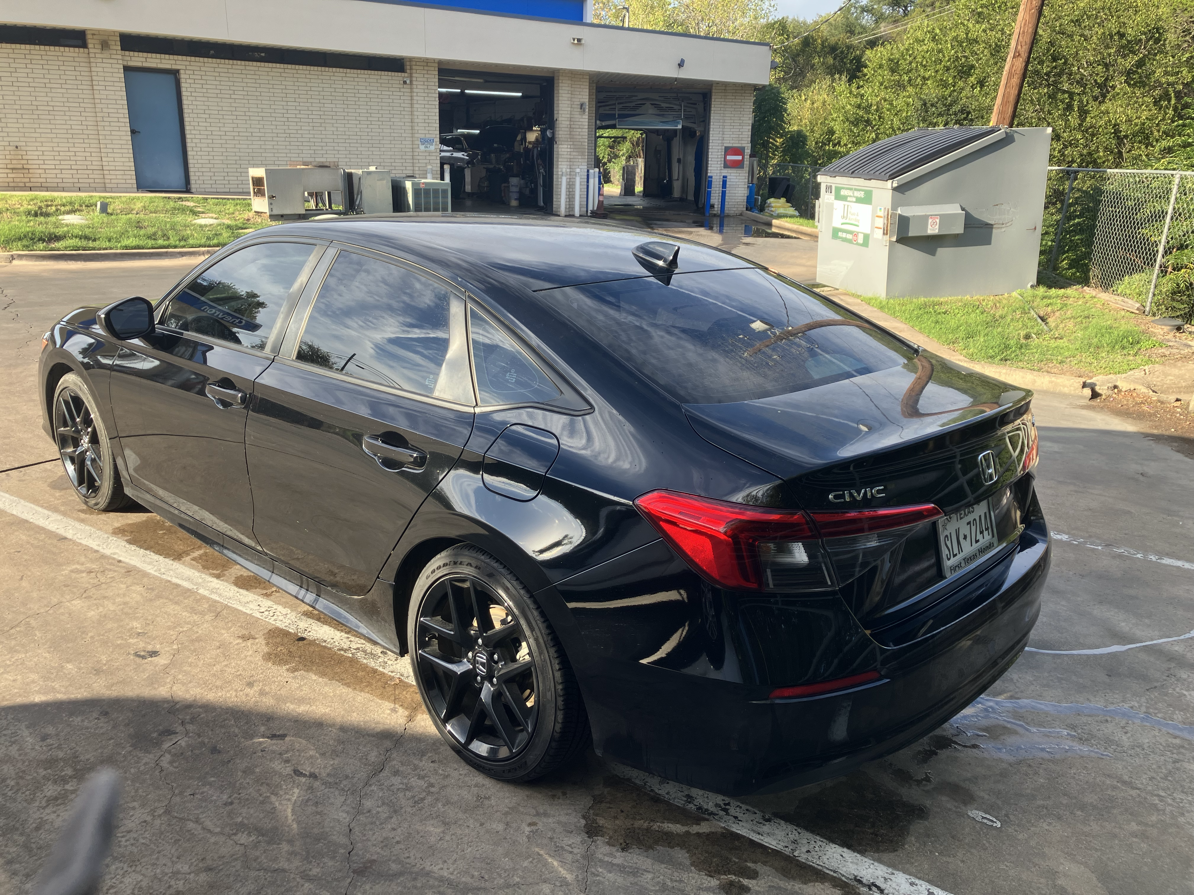 Used 2022 Honda Civic Sport image 2