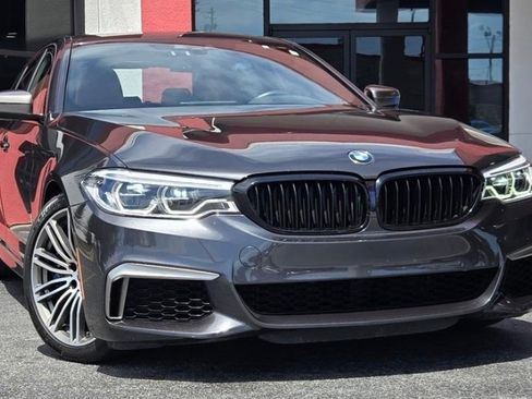 Used 2020 BMW M550i xDrive M550i xDrive Sedan 4D w/ Premium Package image 1