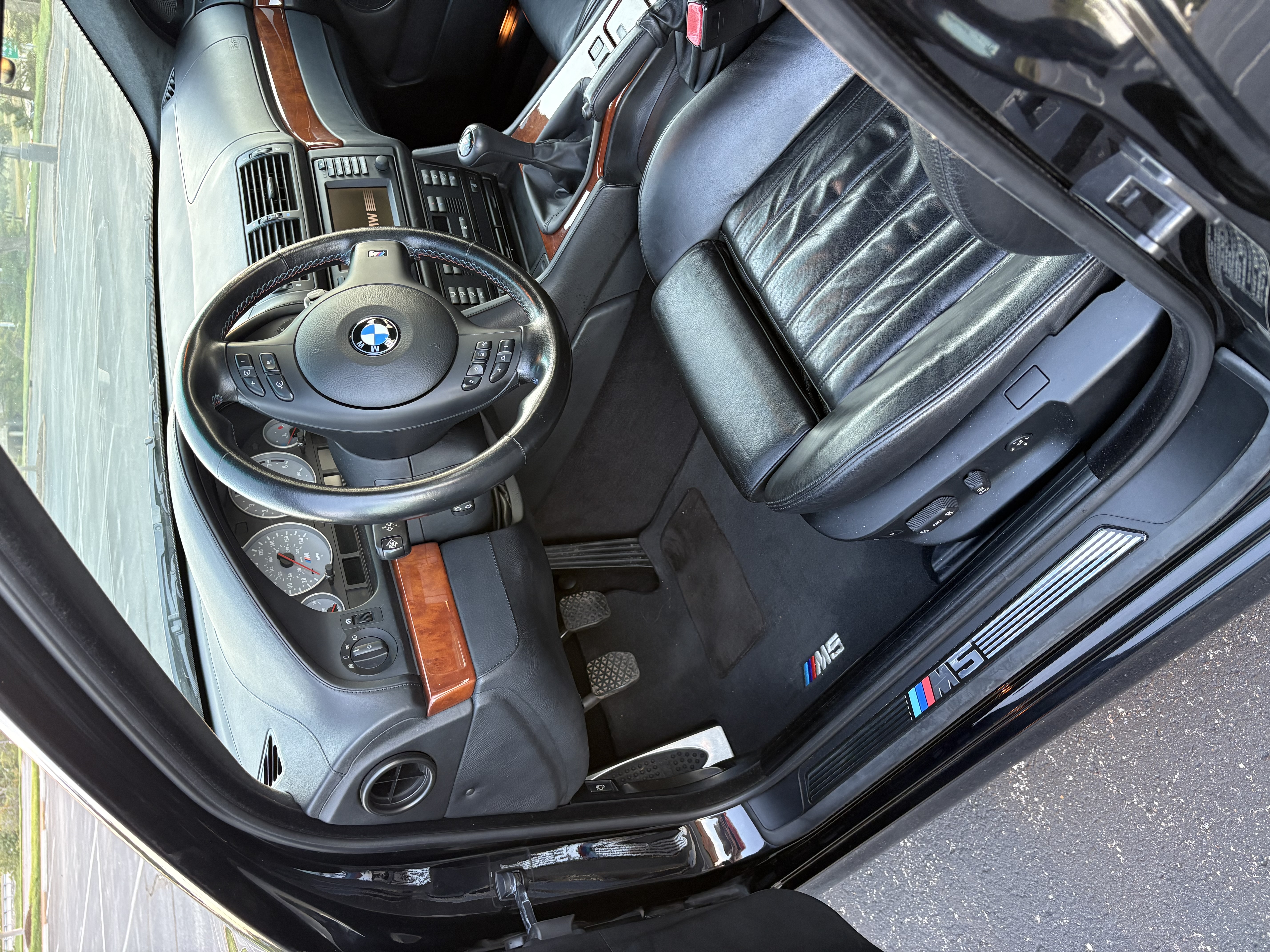 Used 2003 BMW M5 RWD image 18