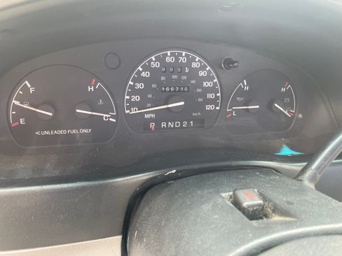 Used 1996 Ford Ranger Splash image 10