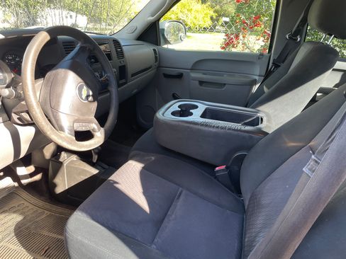 Used 2013 Chevrolet Silverado 1500 W/T image 14