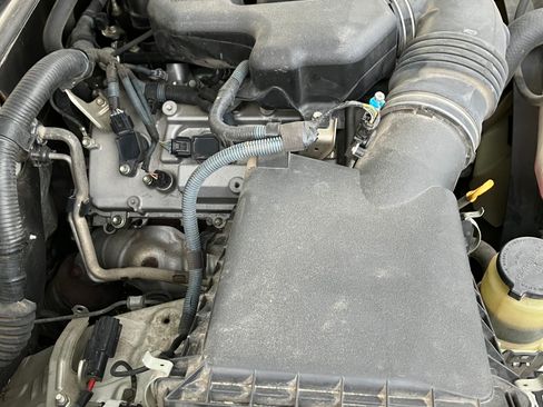 Used 2011 Toyota 4Runner SR5 RWD image 13
