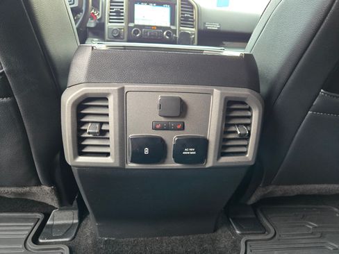 Used 2018 Ford F150 Raptor w/ Equipment Group 802A Luxury image 25