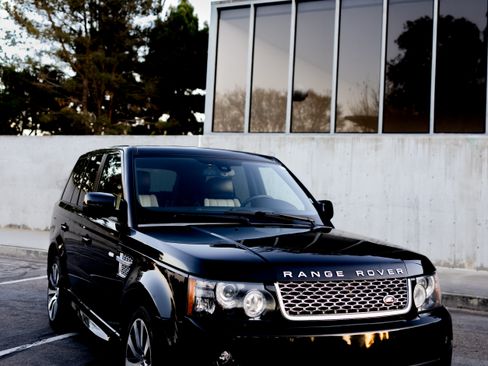 Used 2013 Land Rover Range Rover Sport Autobiography w/ Autobiography Pkg image 25