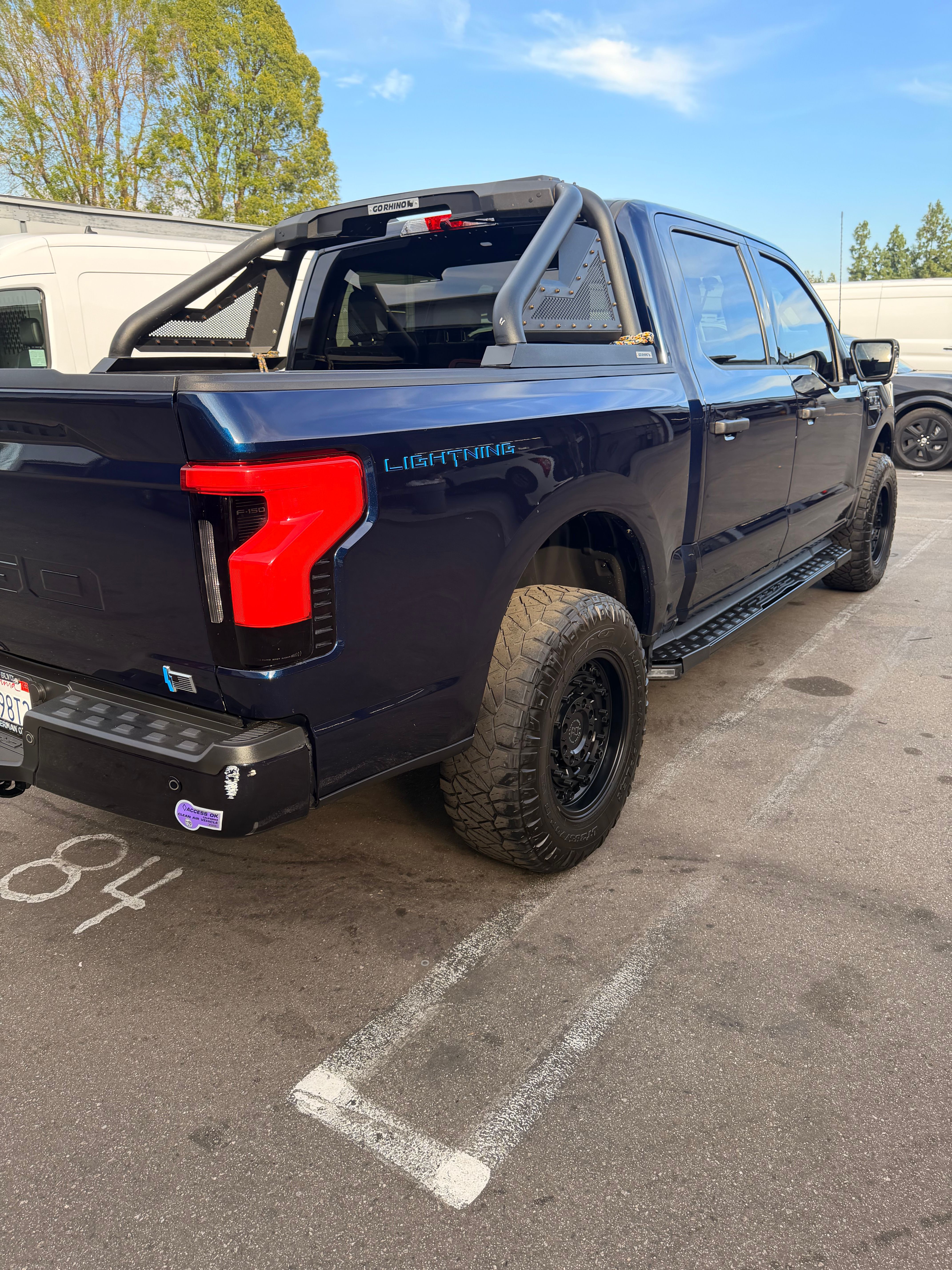 Used 2022 Ford F150 Lightning XLT w/ Tow Technology Package AWD/4WD image 4