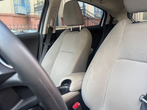 Used 2021 Honda HR-V EX image 14