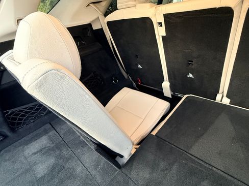 Used 2021 Mercedes-Benz GLE 350 4MATIC image 20