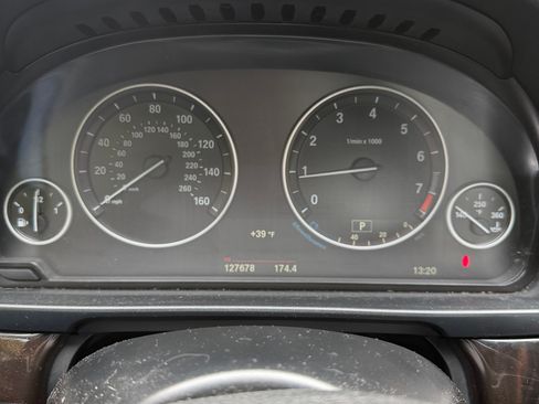 Used 2015 BMW 528i Sedan image 8