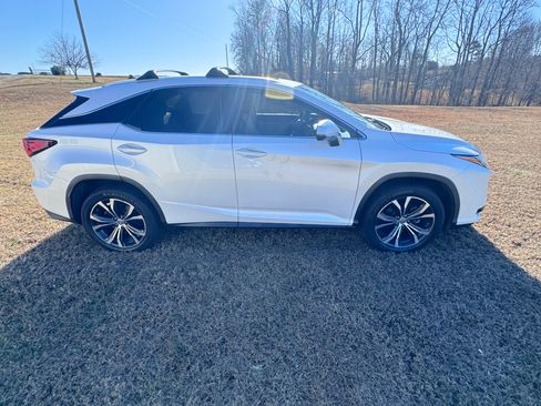 Used 2017 Lexus RX 350 FWD image 2