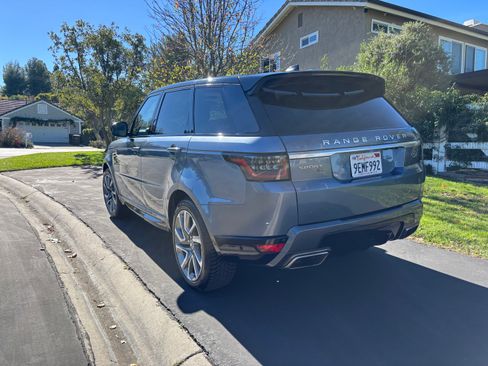 Used 2020 Land Rover Range Rover Sport HSE image 8