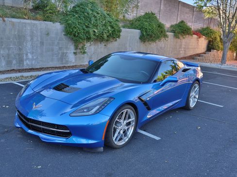 Used 2016 Chevrolet Corvette Stingray Coupe w/ 3LT Preferred Equipment Group image 17