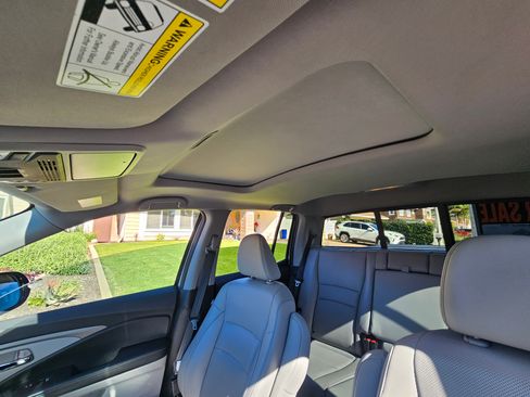 Used 2021 Honda Ridgeline RTL-E image 17