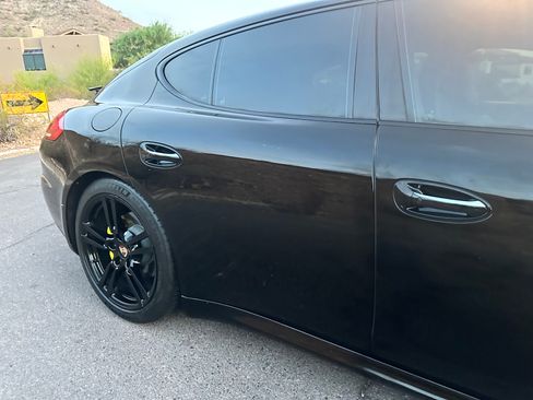 Used 2014 Porsche Panamera 4S image 10