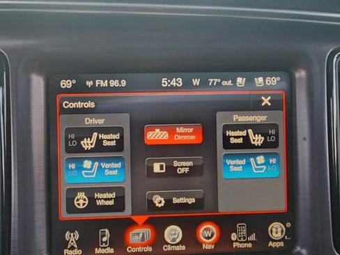 Used 2015 Dodge Challenger R/T Plus image 15