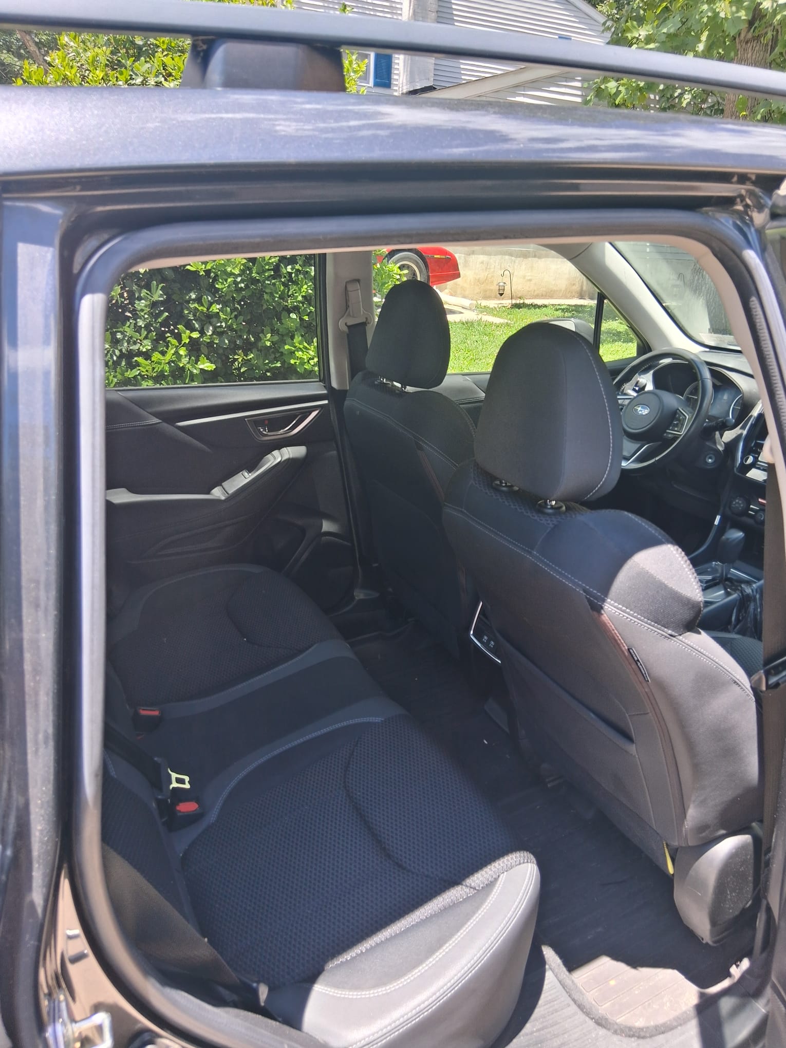Used 2019 Subaru Forester Premium w/ All-Weather Package AWD/4WD image 8