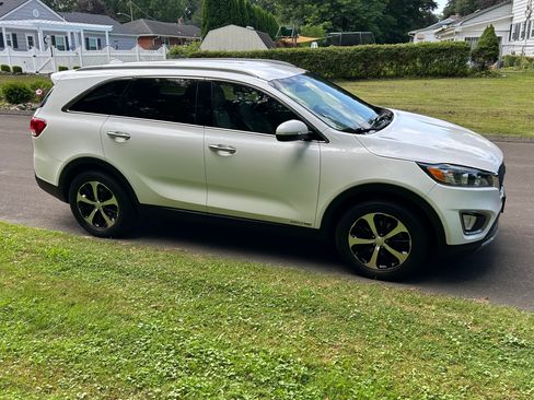 Used 2016 Kia Sorento EX w/ EX Premium Package image 5