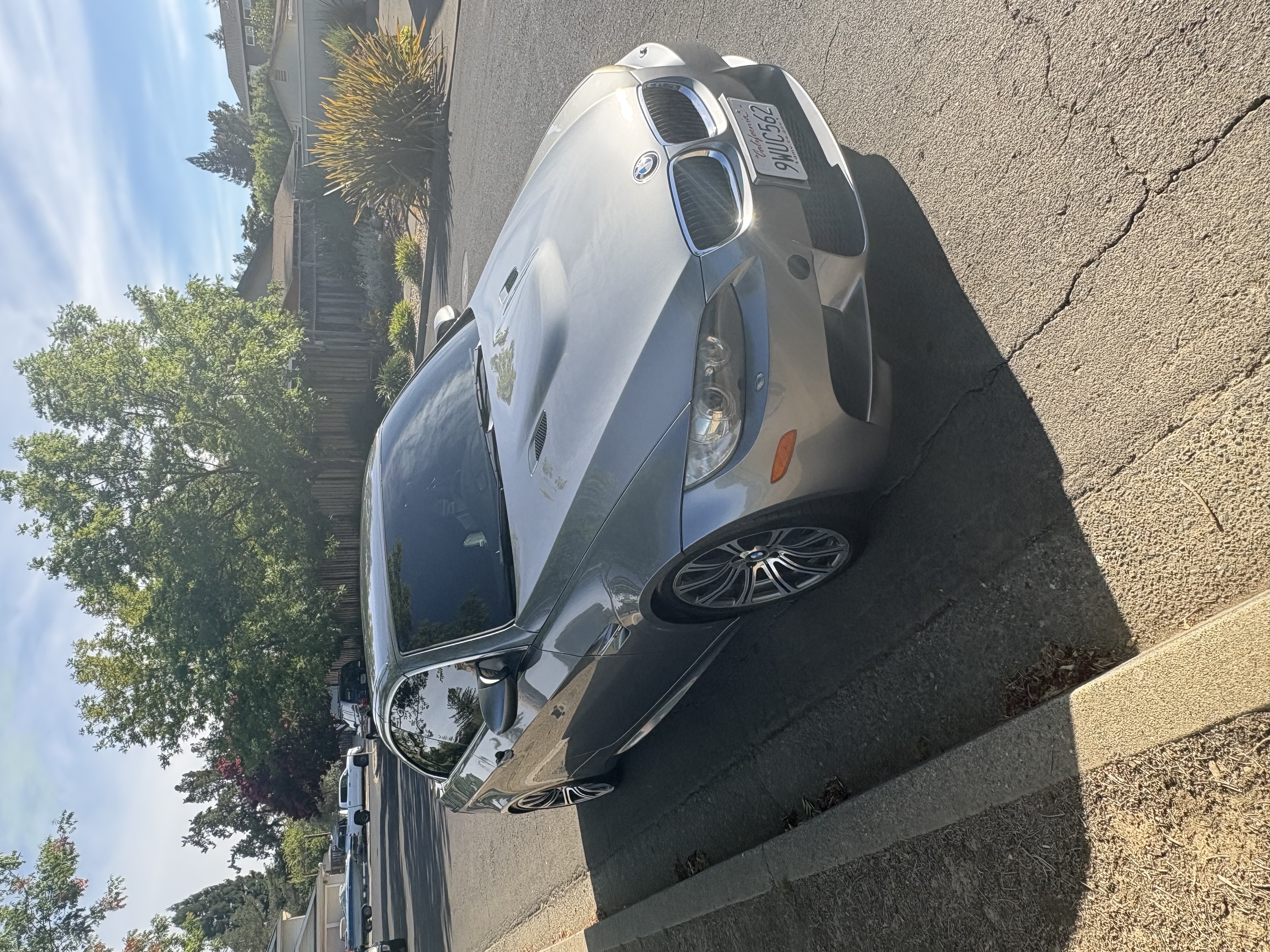 Used 2011 BMW M3 Convertible w/ Convenience Pkg RWD image 10