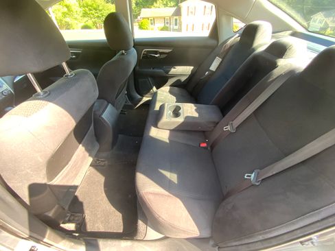 Used 2014 Nissan Altima 2.5 SV FWD image 17