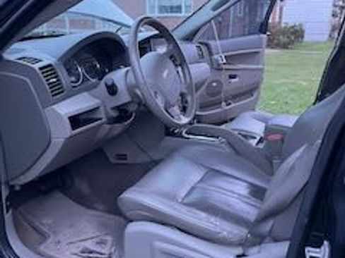 Used 2007 Jeep Grand Cherokee Limited image 12