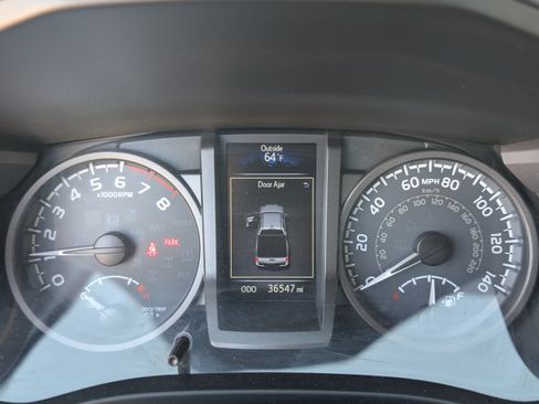 Used 2017 Toyota Tacoma TRD Pro image 13