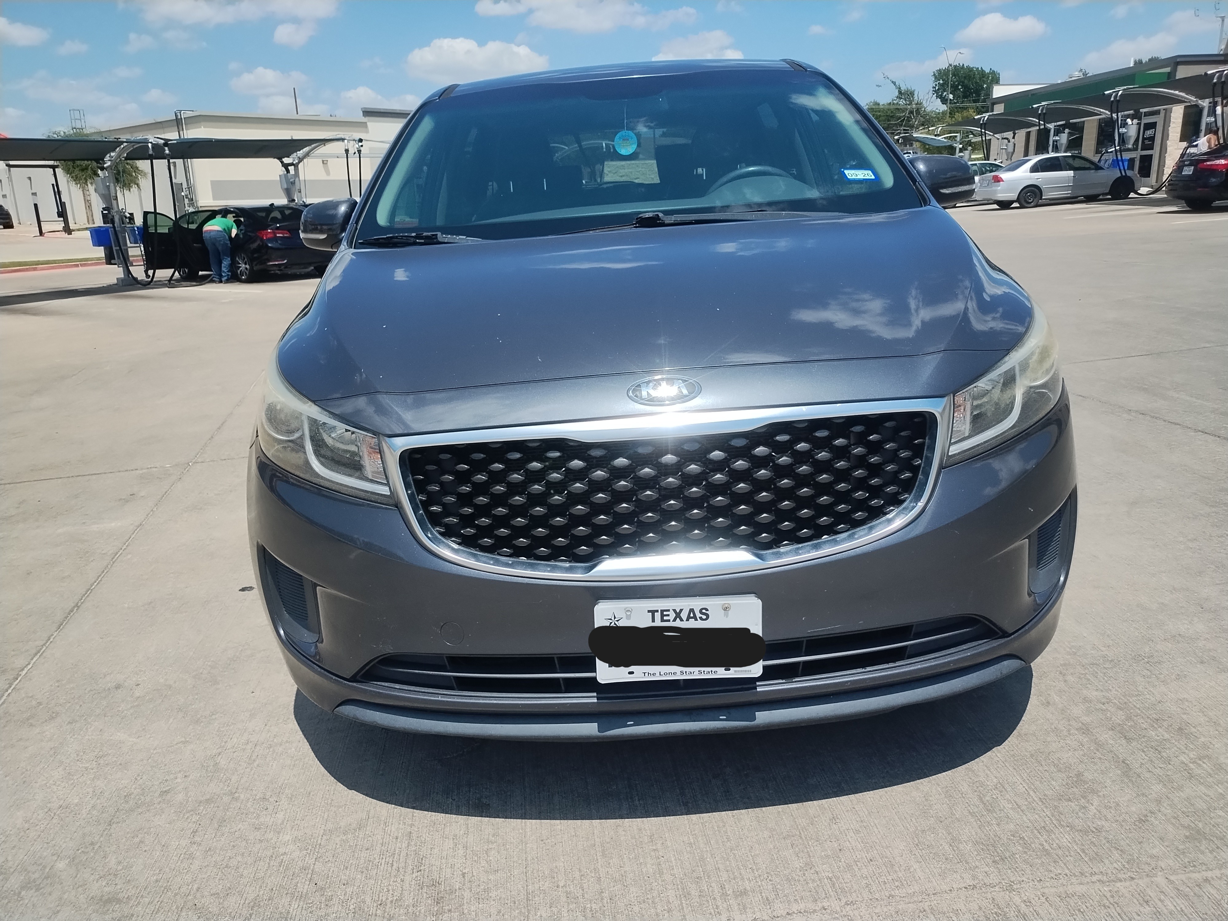 Used 2015 Kia Sedona LX w/ LX Convenience Package FWD image 17