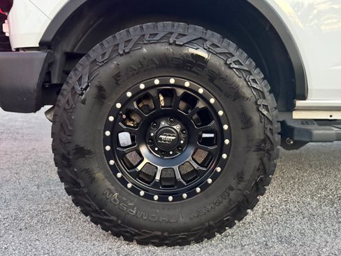 Used 2022 Ford Bronco Big Bend AWD/4WD image 16