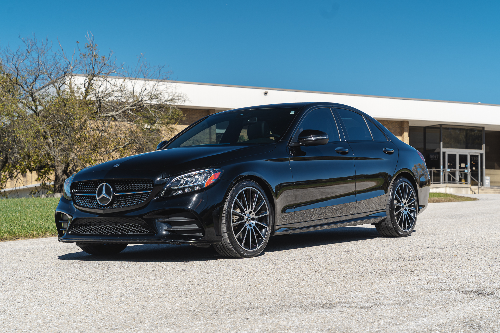 Used 2021 Mercedes-Benz C 300 Sedan image 1