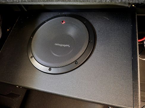 Used 2023 Toyota Tundra SR5 w/ SR5 Premium Package image 18