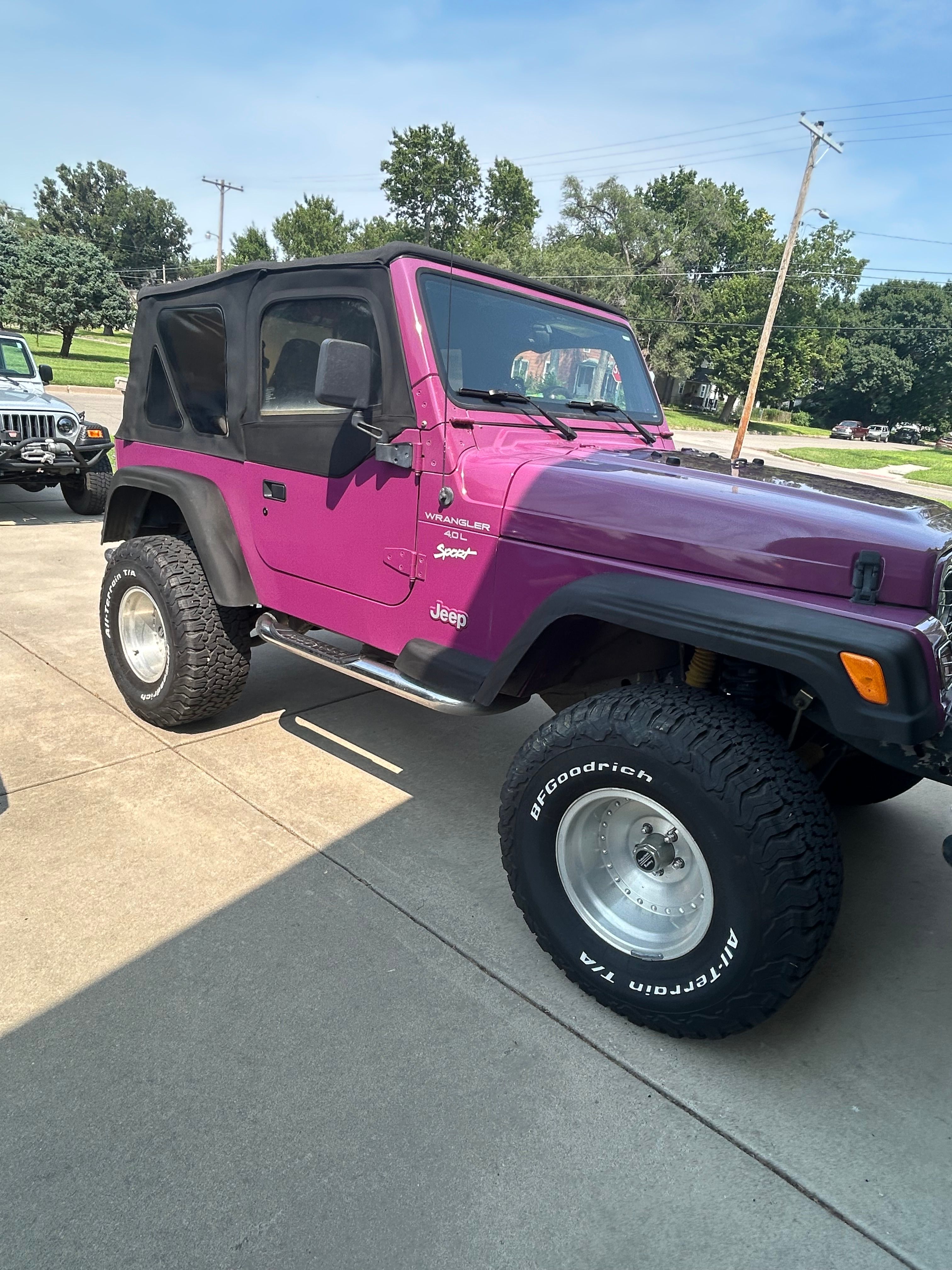 Used 1997 Jeep Wrangler Sport AWD/4WD image 2