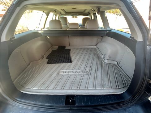 Used 2006 Subaru Outback 2.5i Limited image 10